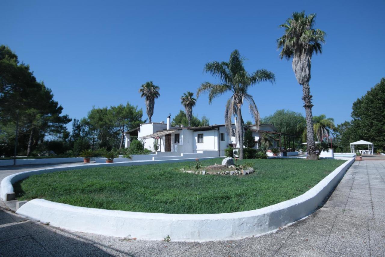 Villa Vetti Ugento Exterior photo